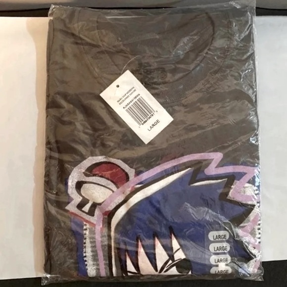(NWT) Naruto Sasuke Graphics T-Shirt in Gray - Picture 3 of 4